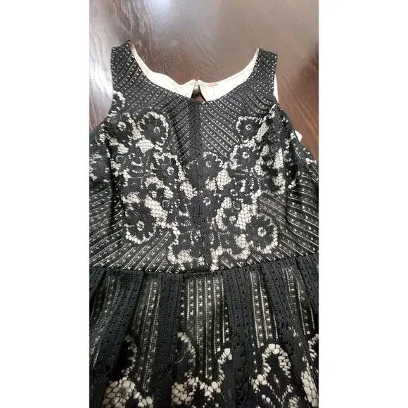 Free People Women's Chic Mini Black Rocco Dress Laced A line Open Back Sz 12 - Picture 5 of 12